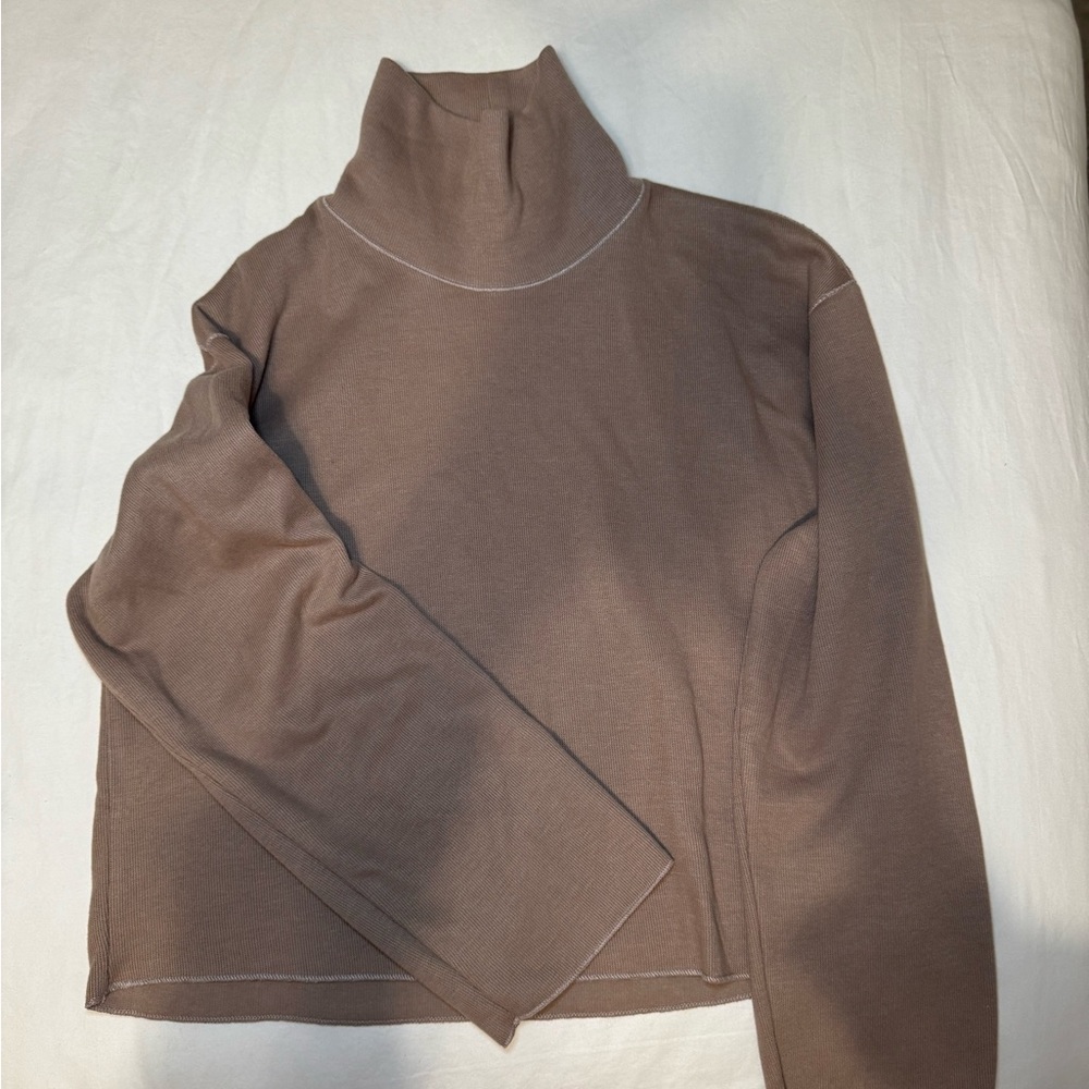 Zara loose turtleneck cropped sweater
